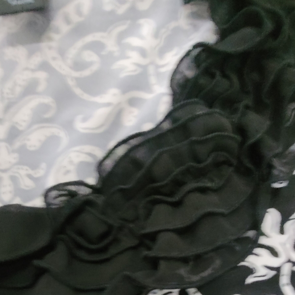 Top - Picture 4 of 5